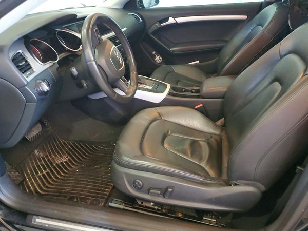 2012 AUDI A5 quattro Premium