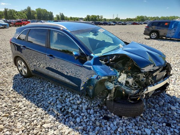 2019 KIA NIRO FE (HEV), LX (HEV) — Passenger 3/4