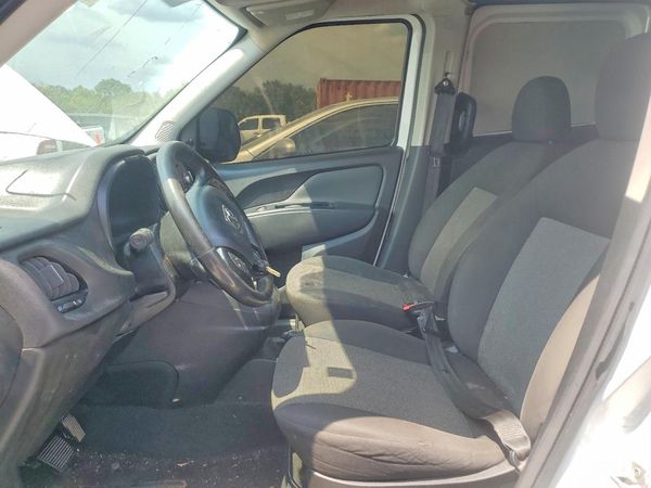 2017 RAM PROMASTER ST — DENT