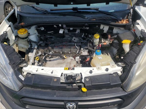 2017 RAM PROMASTER ST — Engine bay