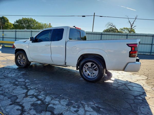2025 NISSAN FRONTIER