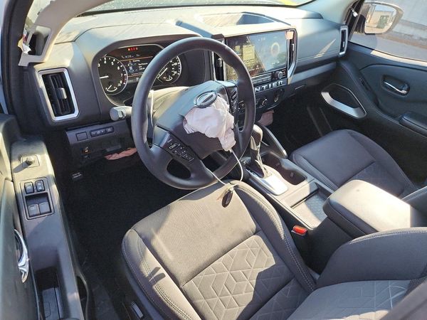 2025 NISSAN FRONTIER