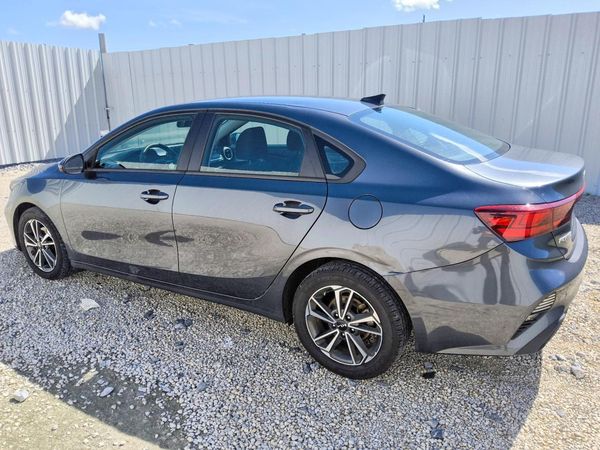 2022 KIA FORTE FE, LXS
