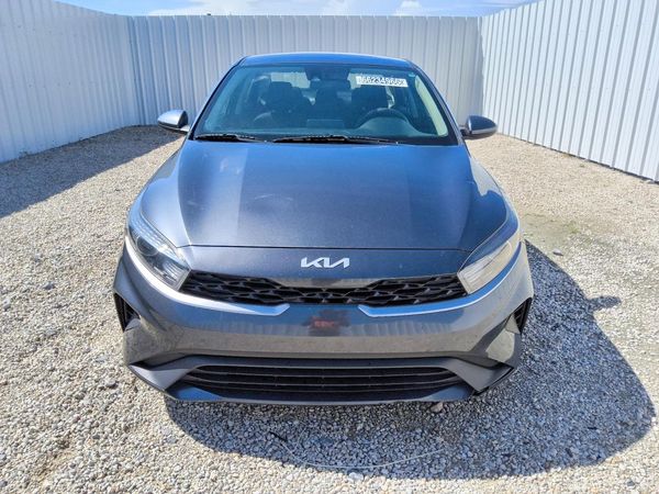 2022 KIA FORTE FE, LXS