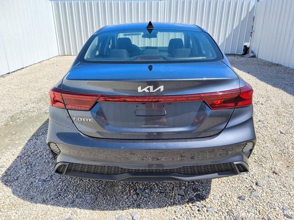 2022 KIA FORTE FE, LXS