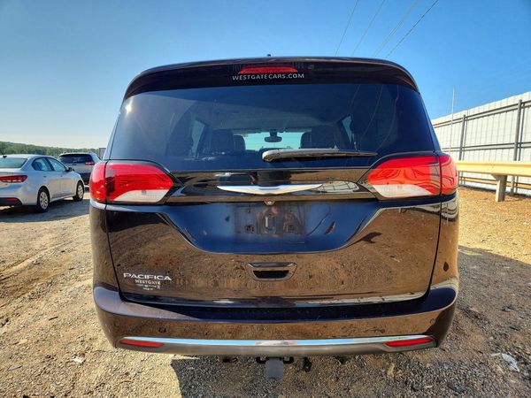 2017 CHRYSLER PACIFICA Touring L Plus