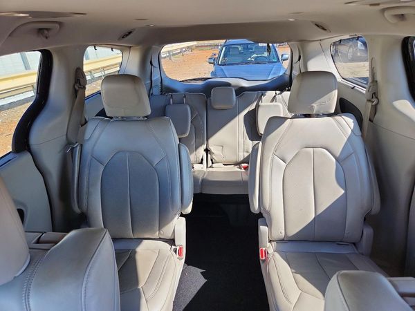 2017 CHRYSLER PACIFICA Touring L Plus