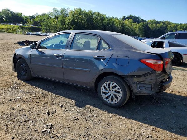 2017 TOYOTA COROLLA