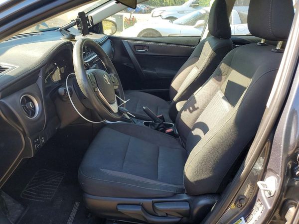 2017 TOYOTA COROLLA