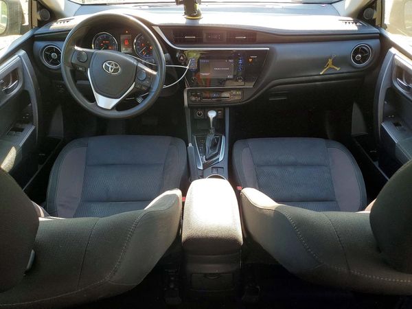 2017 TOYOTA COROLLA