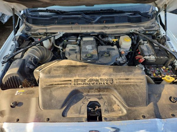 2024 RAM 3500 CREW CAB CHASSIS 4X4