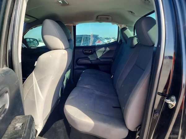 2016 TOYOTA TACOMA