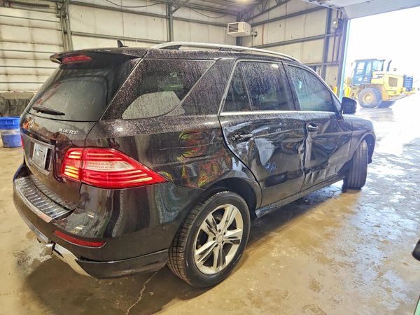 2015 MERCEDES-BENZ ML