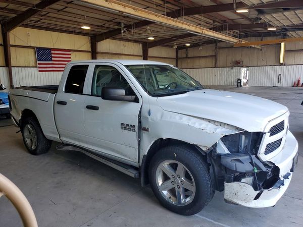 2013 RAM 1500 ST