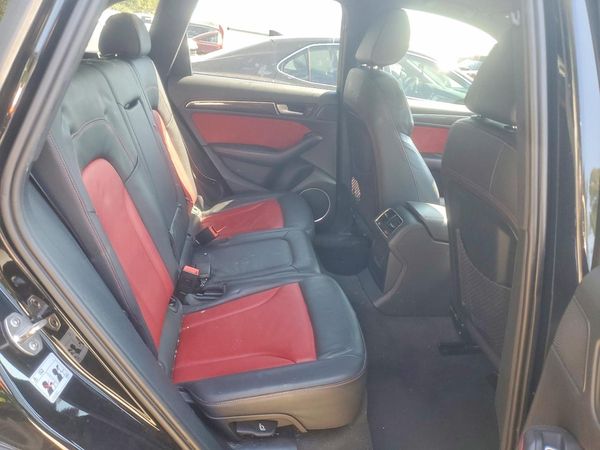 2016 AUDI SQ5 quattro Premium Plus