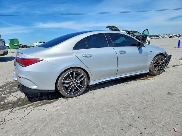 2022 MERCEDES-BENZ CLA AMG CLA35