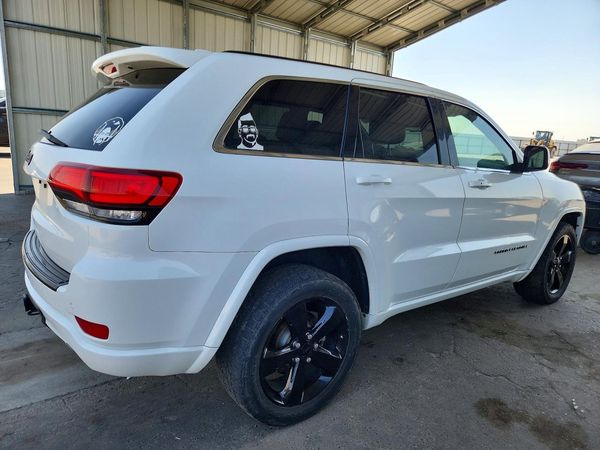2015 JEEP GRAND CHEROKEE Laredo — PSRA