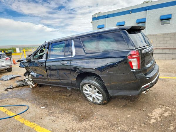 2021 CHEVROLET SUBURBAN High Country — DSRA