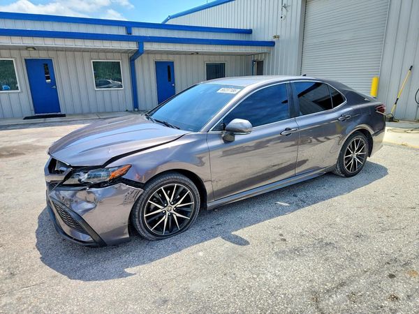 2022 TOYOTA CAMRY