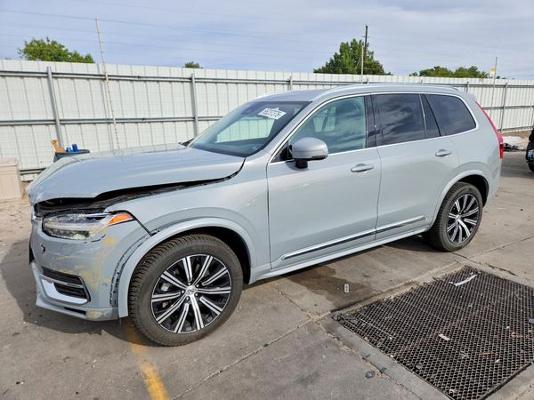 2024 VOLVO XC90