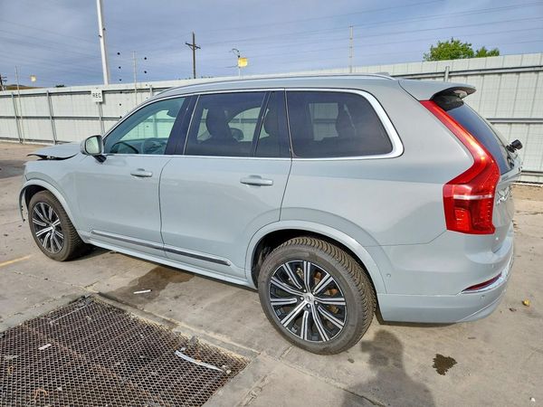 2024 VOLVO XC90