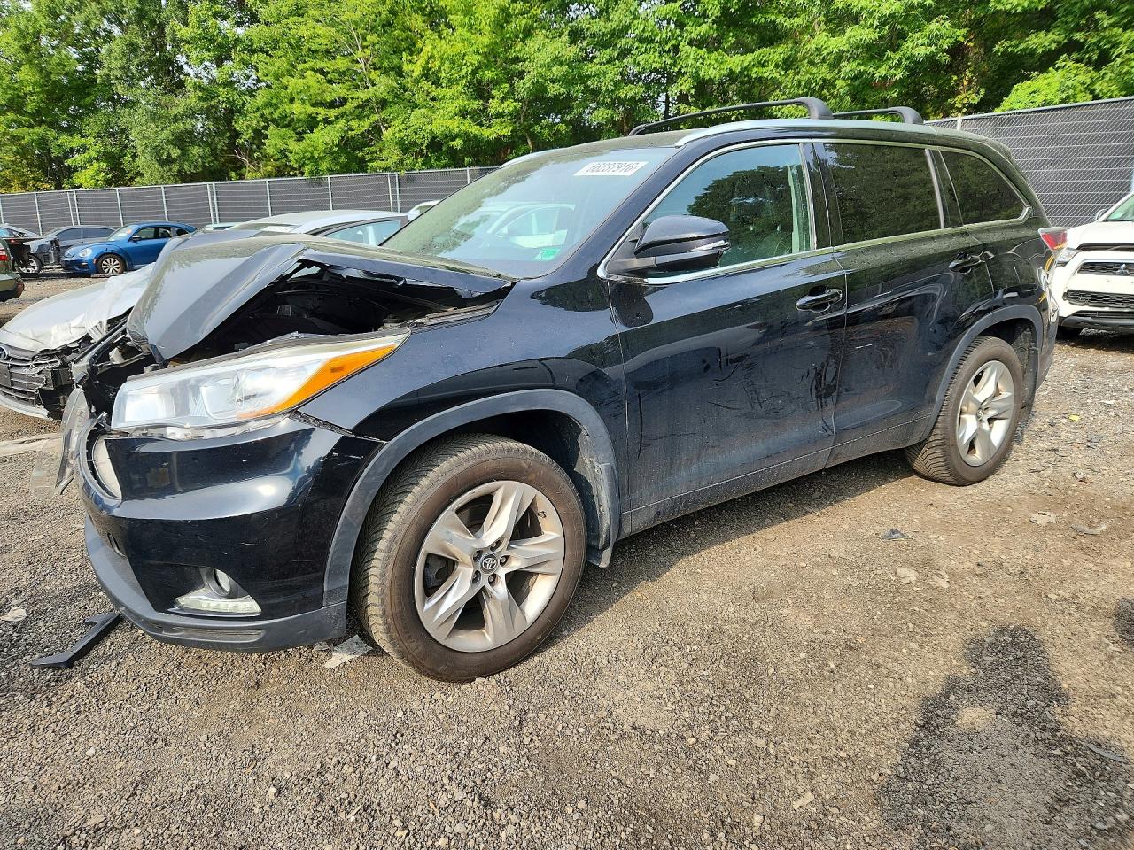 2016 TOYOTA HIGHLANDER