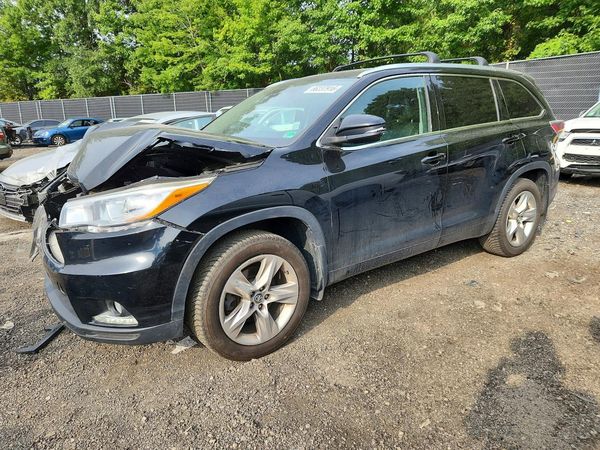 2016 TOYOTA HIGHLANDER