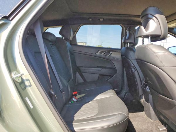 2025 KIA SPORTAGE X-LINE