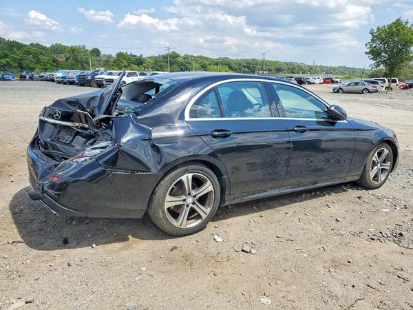 2017 MERCEDES-BENZ E