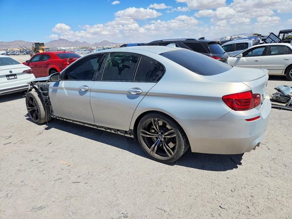 2013 BMW M5