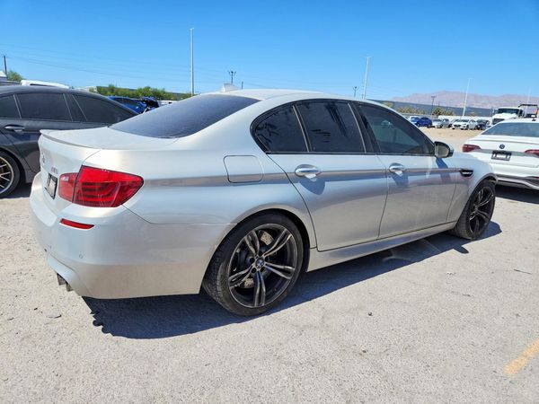 2013 BMW M5