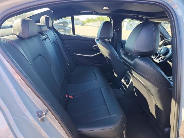2025 BMW 330XI xDrive