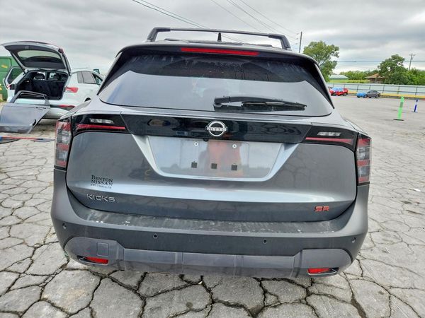 2026 NISSAN KICKS