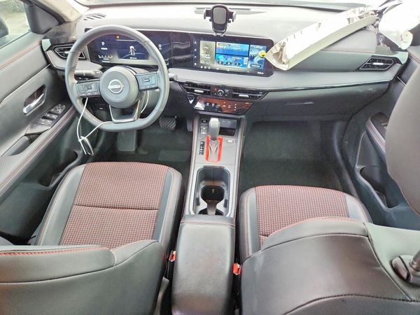 2026 NISSAN KICKS
