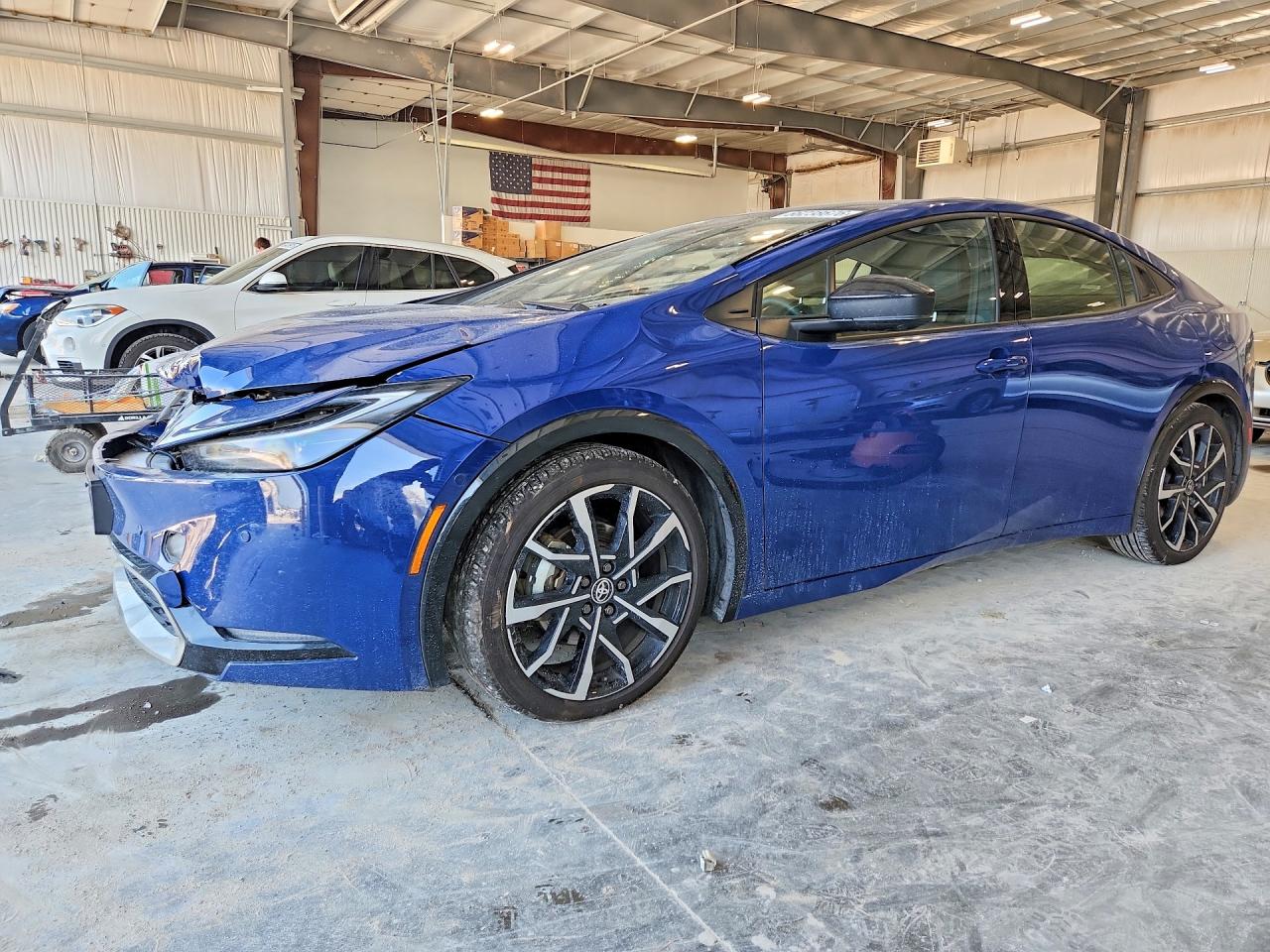 2025 TOYOTA PRIUS