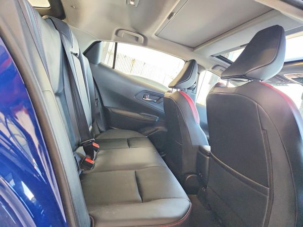 2025 TOYOTA PRIUS