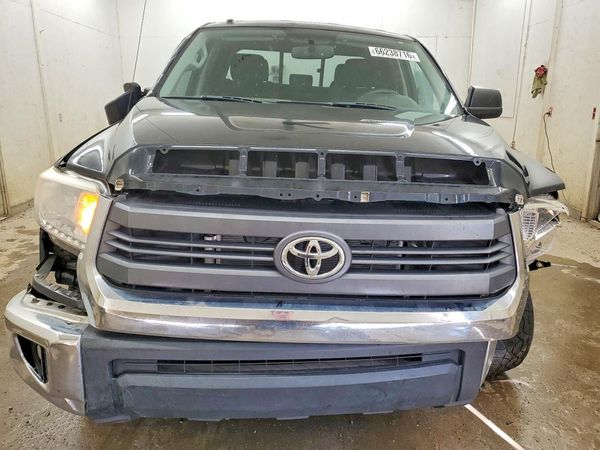 2015 TOYOTA TUNDRA