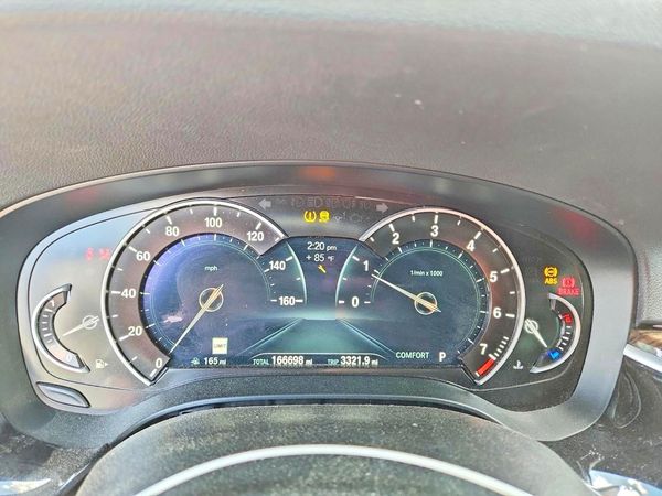 2019 BMW 530