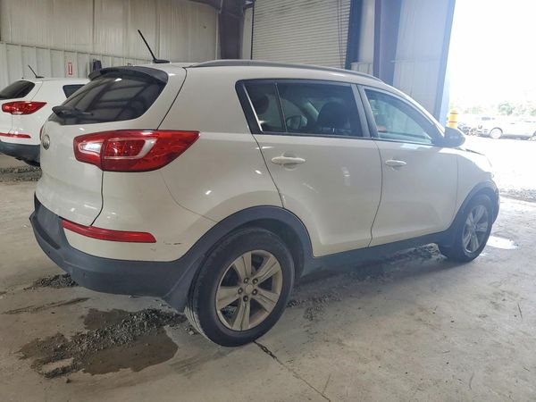 2013 KIA SPORTAGE LX