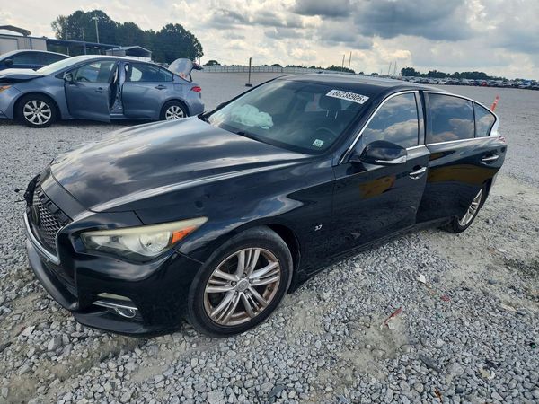 2015 INFINITI Q50