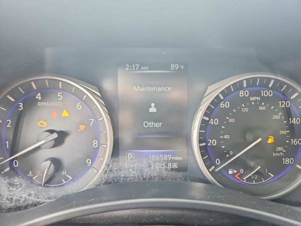 2015 INFINITI Q50