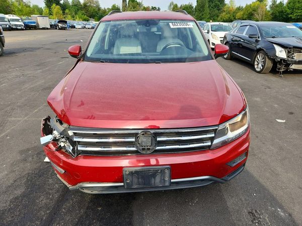 2018 VOLKSWAGEN TIGUAN SE, 4Motion SEL