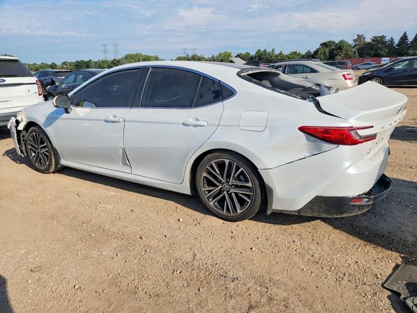 2025 TOYOTA CAMRY