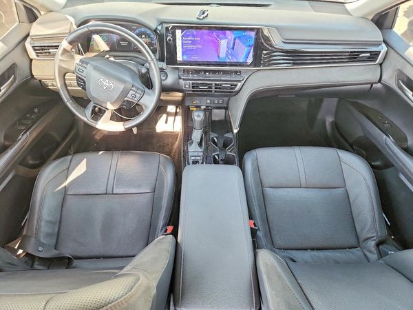 2025 TOYOTA CAMRY
