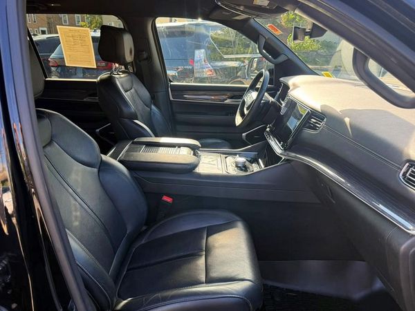 2022 JEEP WAGONEER S Series II