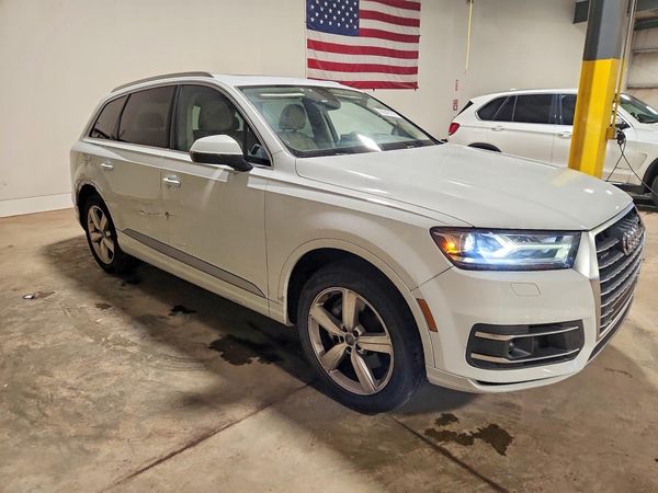 2018 AUDI Q7