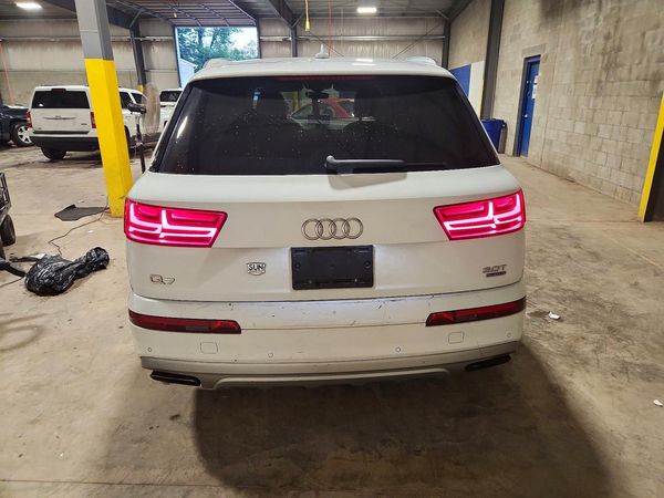 2018 AUDI Q7