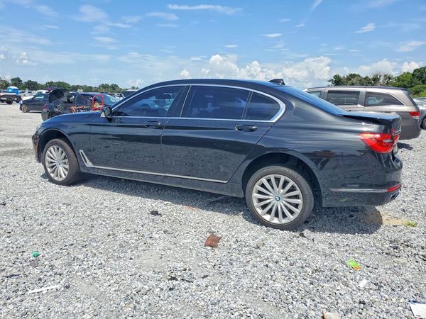 2018 BMW 740