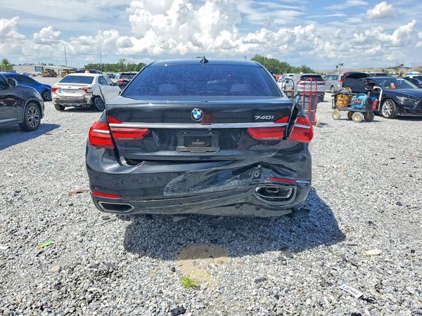 2018 BMW 740