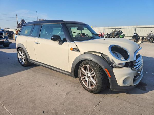 2014 MINI COOPER